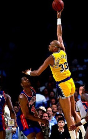 投入更多筹 投入更多筹