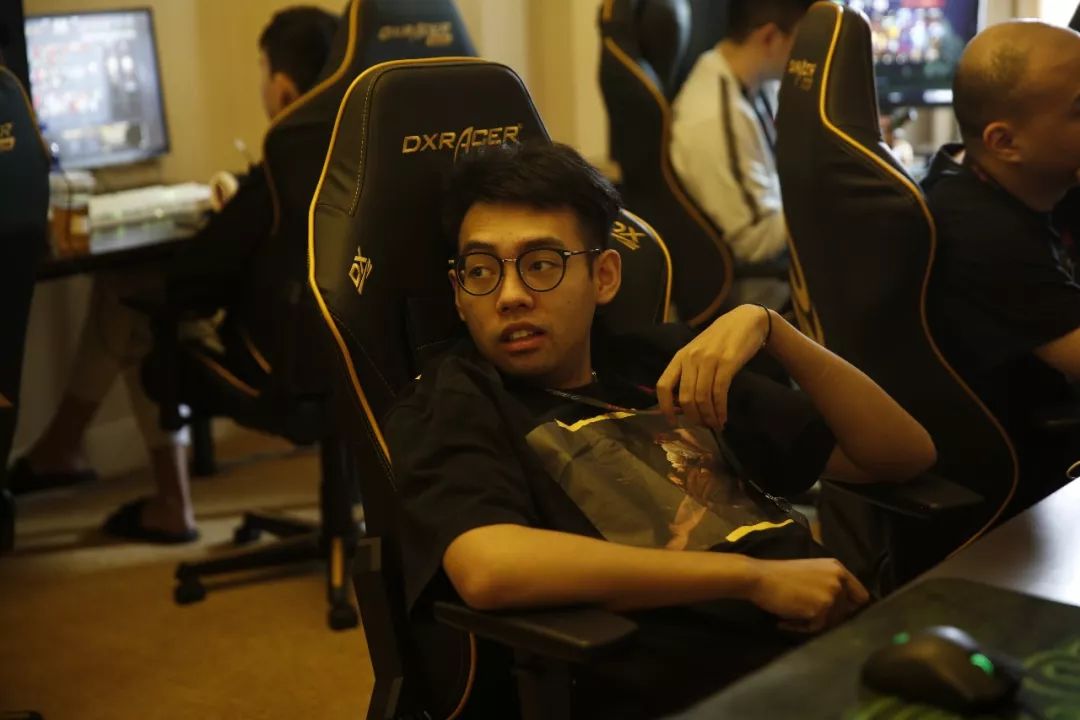 冠赛场上的 冠赛场上的